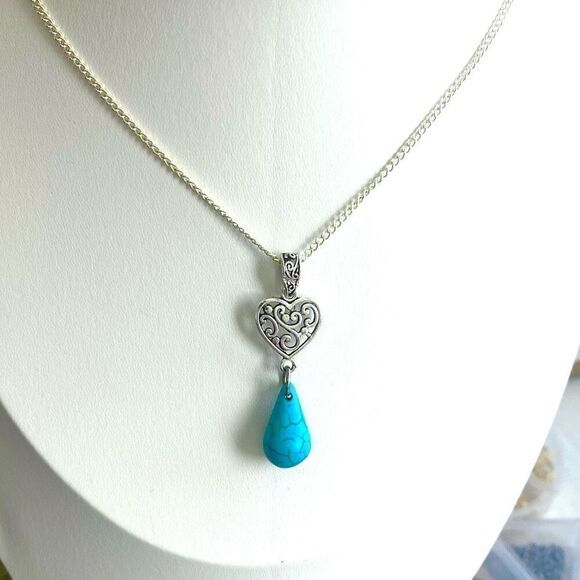 AUO Sterling 925 Silver Heart  & Turquoise Necklace - Picture 11 of 11